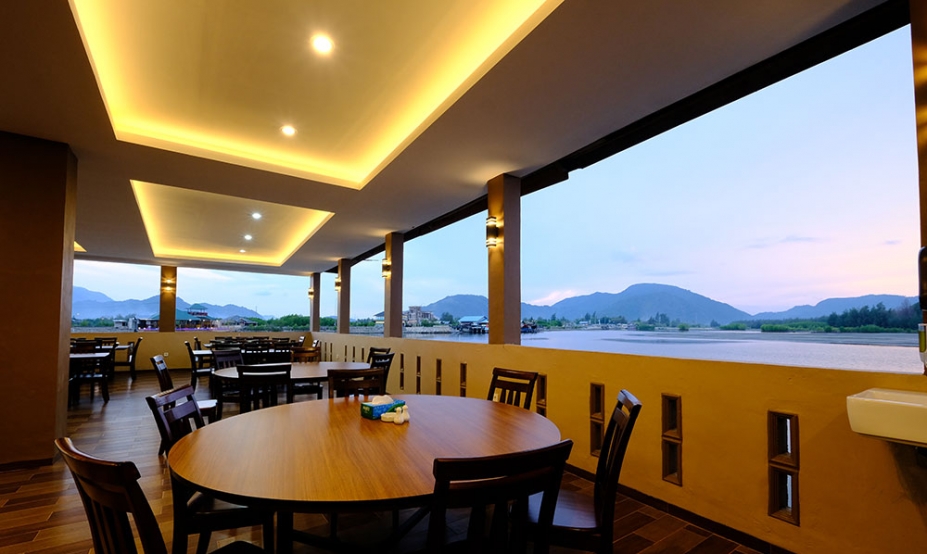 biiiz.com - Aceh Seafood Restaurant